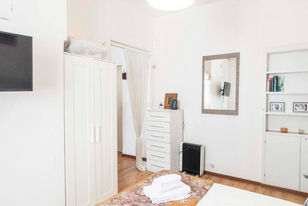 Apartament La Casa Di Marisela In Via Emanuele Filiberto Rzym Zewnętrze zdjęcie