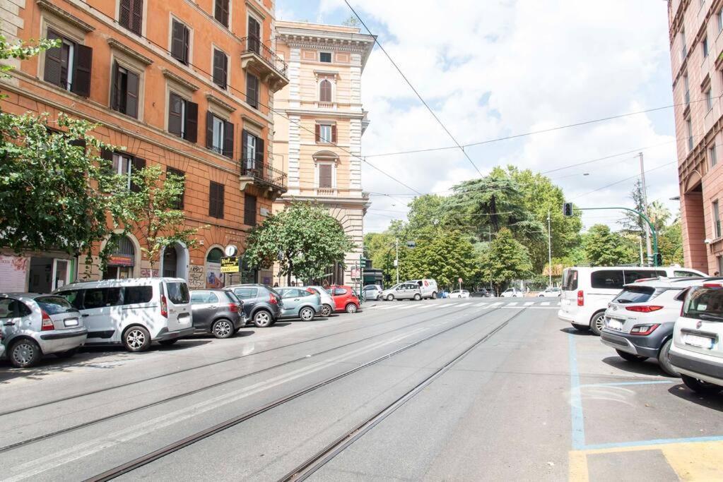 Apartament La Casa Di Marisela In Via Emanuele Filiberto Rzym Zewnętrze zdjęcie